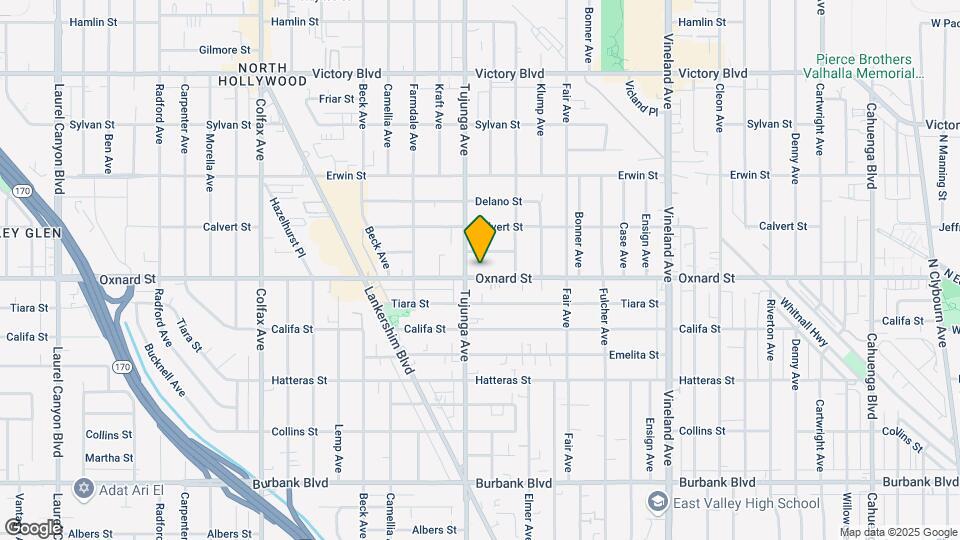 11345 Oxnard St Map and Location Details