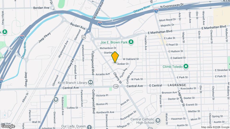 303 Hillwood Dr Map and Location Details