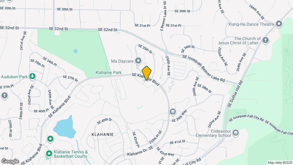 25235 SE Klahanie Blvd, Unit H102 Map and Location Details
