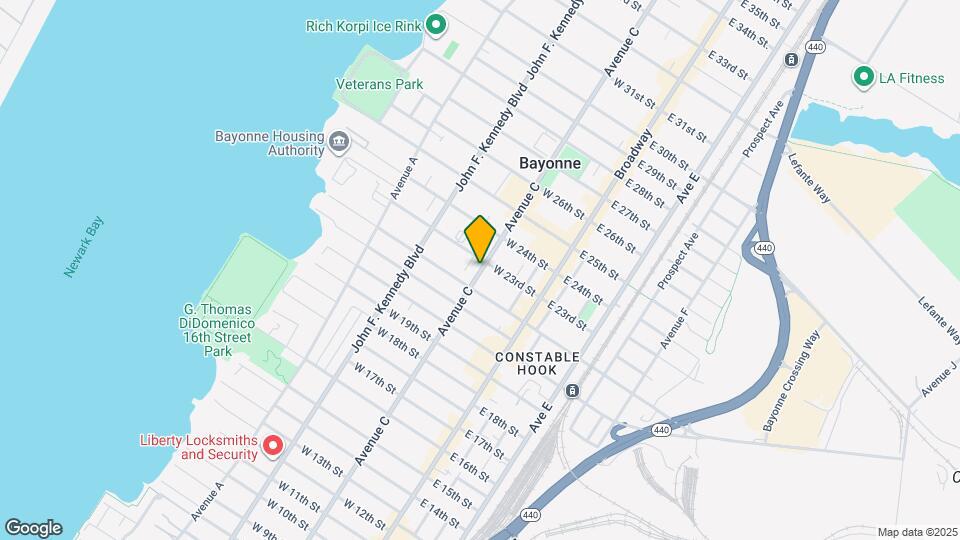 513 Avenue C Map and Location Details