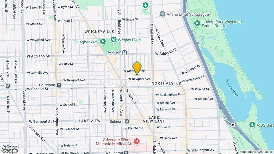 862 W Newport Ave Map and Location Details