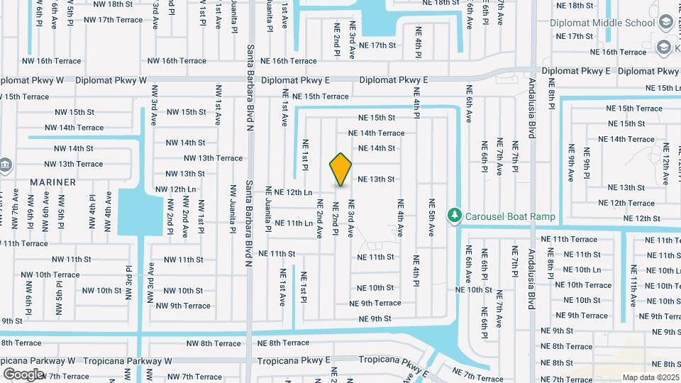 1215 NE 2nd Pl Map and Location Details