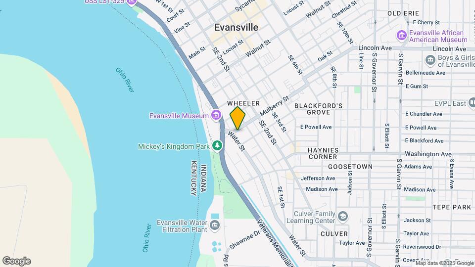 602 SE Riverside Dr Map and Location Details