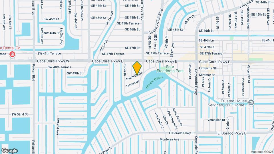 330 Palmetto Dr Mapa y Detalles de la Ubicación