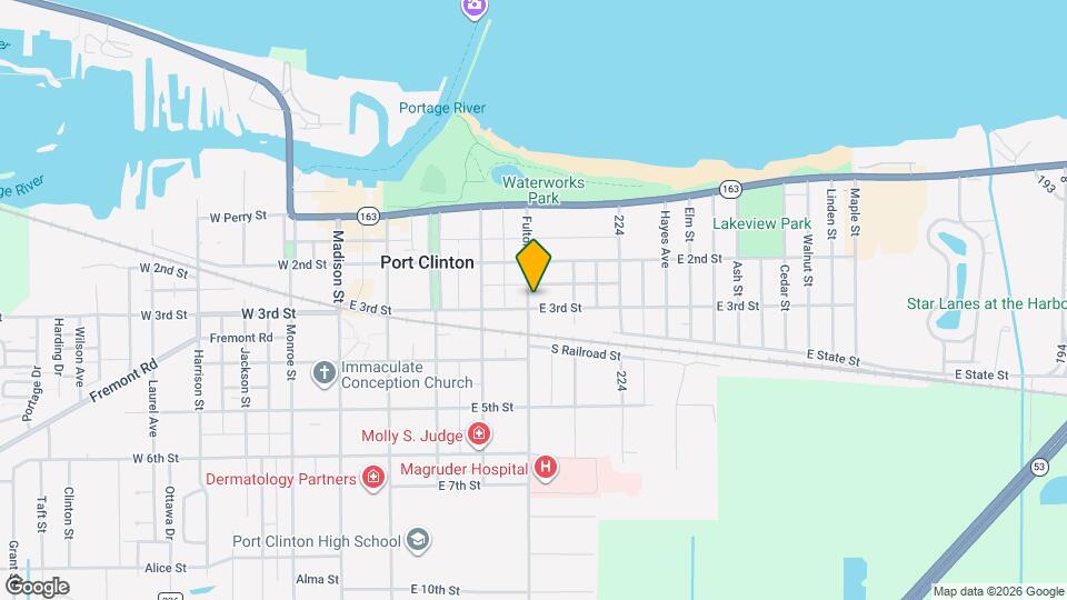 231 Fulton St Map and Location Details