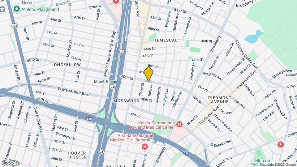457 40th St Map and Location Details