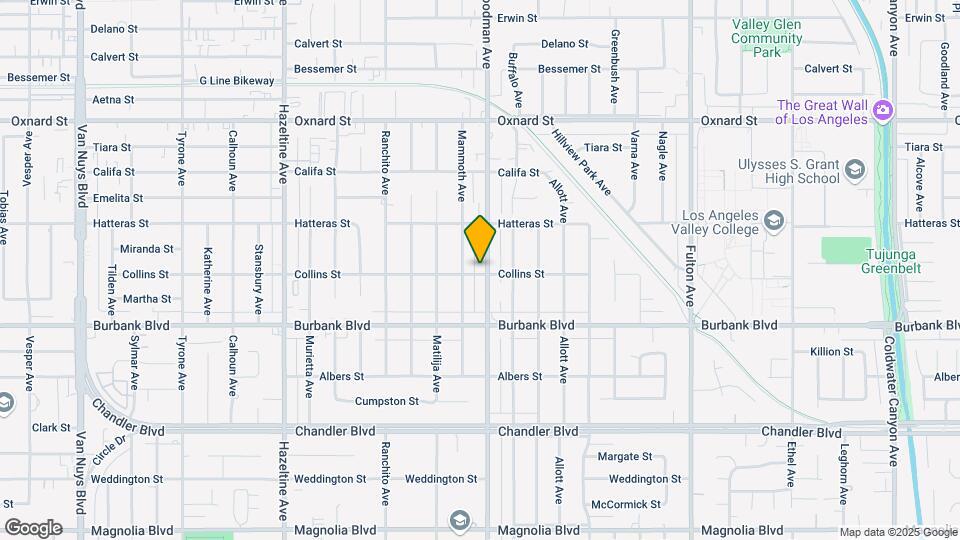 5701-5705 Woodman Ave Mapa y Detalles de la Ubicación