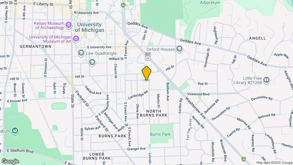 904 Lincoln Ave Map and Location Details