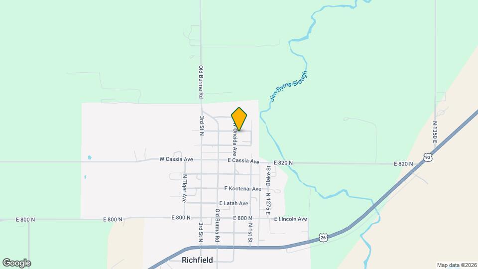 890 2nd St Map and Location Details