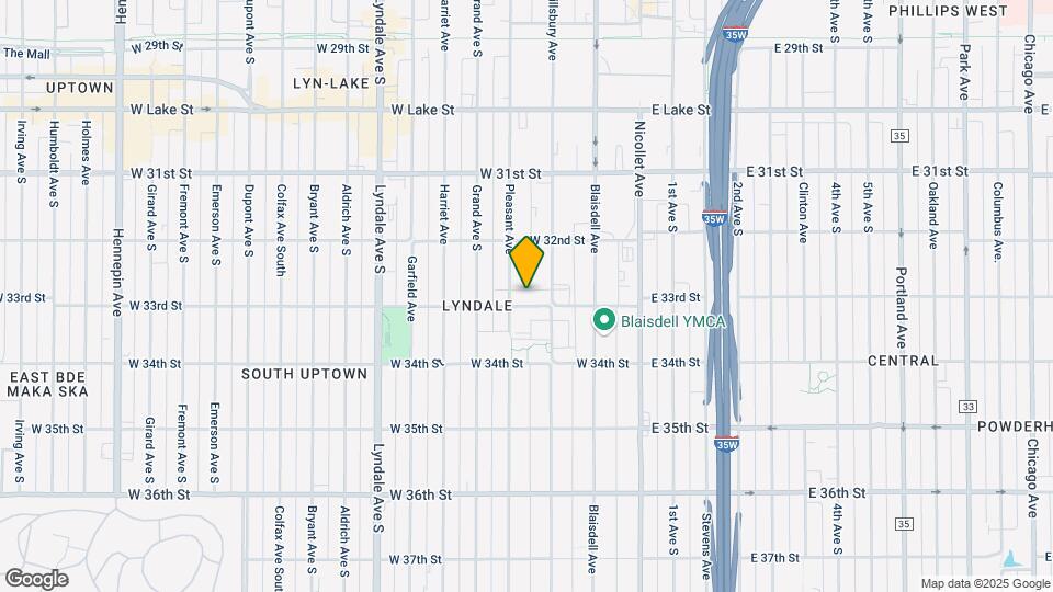 220 W 33rd St Map and Location Details