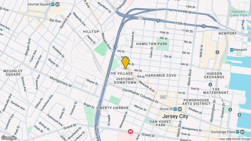 371 4th St Map and Location Details