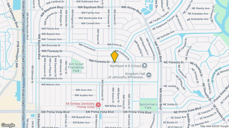 373 NW Avens St Map and Location Details