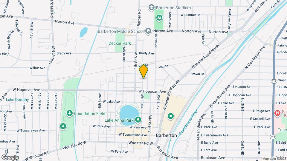 305 3rd St NW Map and Location Details