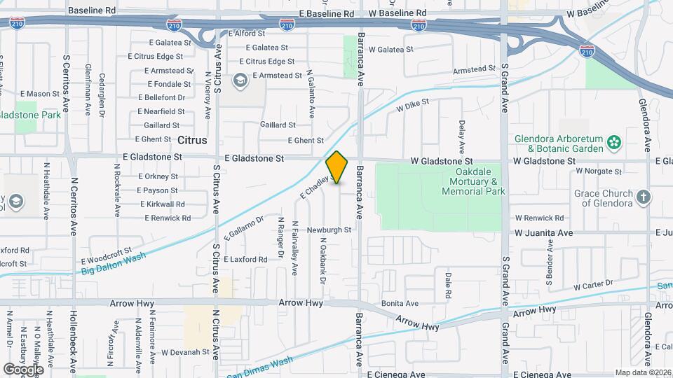 5505 N Traymore Ave Map and Location Details