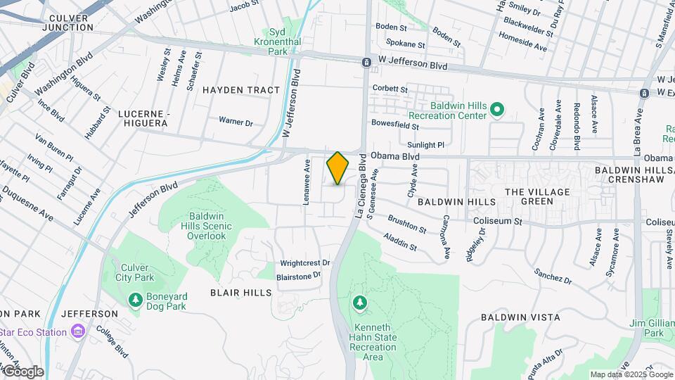 5827 Bowcroft St Map and Location Details