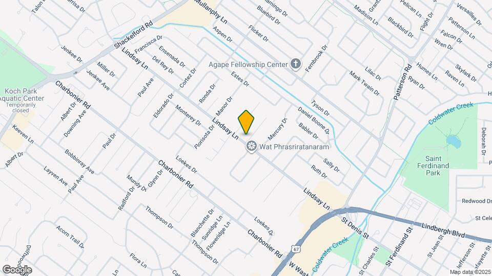 915 Lindsay Ln Map and Location Details