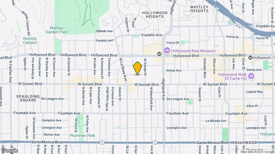 7032 Lanewood Ave Map and Location Details