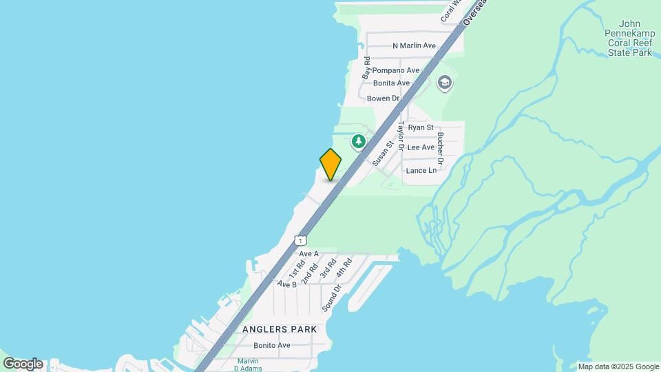 Moon Bay: Key Largo Vacation Rentals Condos Map and Location Details