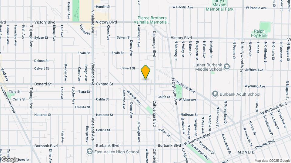 10651-10673 Oxnard St Mapa y Detalles de la Ubicación