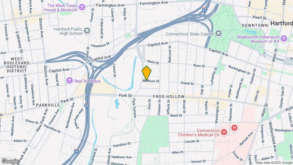 31-33 Mortson St Map and Location Details