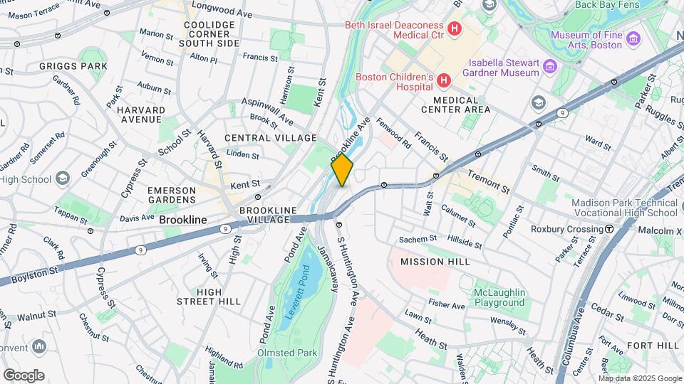 376 Riverway Map and Location Details