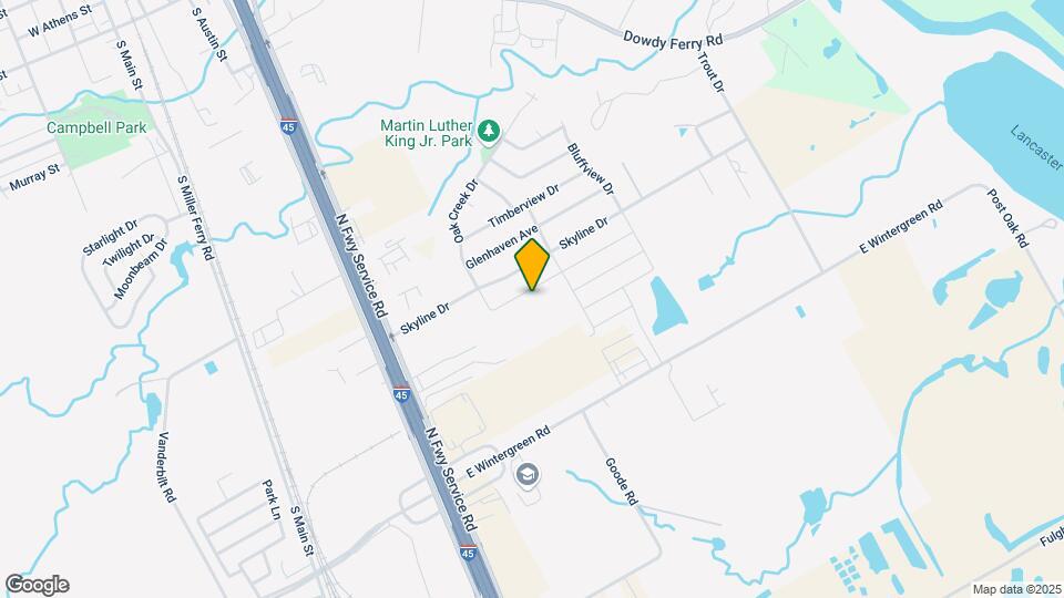 1040 Crestview Dr Map and Location Details