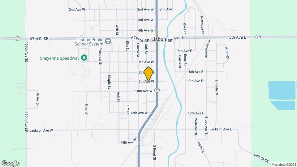 17 9th Ave W Map and Location Details