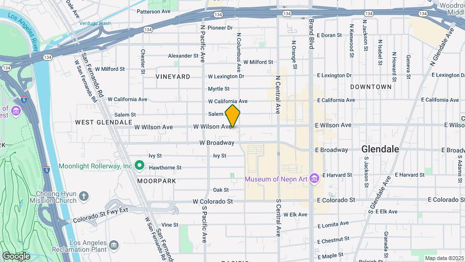 412 W Wilson Ave Map and Location Details