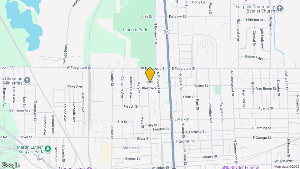 588 Oak St Map and Location Details