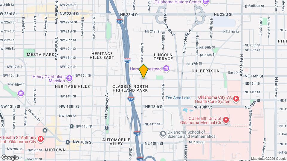 136 NE 16th St Map and Location Details