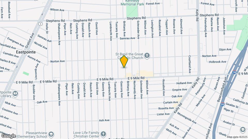 22773 Brittany Ave Mapa y Detalles de la Ubicación