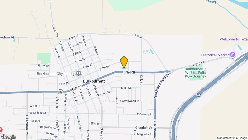 635 E 3rd St Map and Location Details