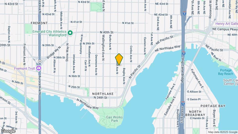 3638 Meridian Ave N Mapa y Detalles de la Ubicación