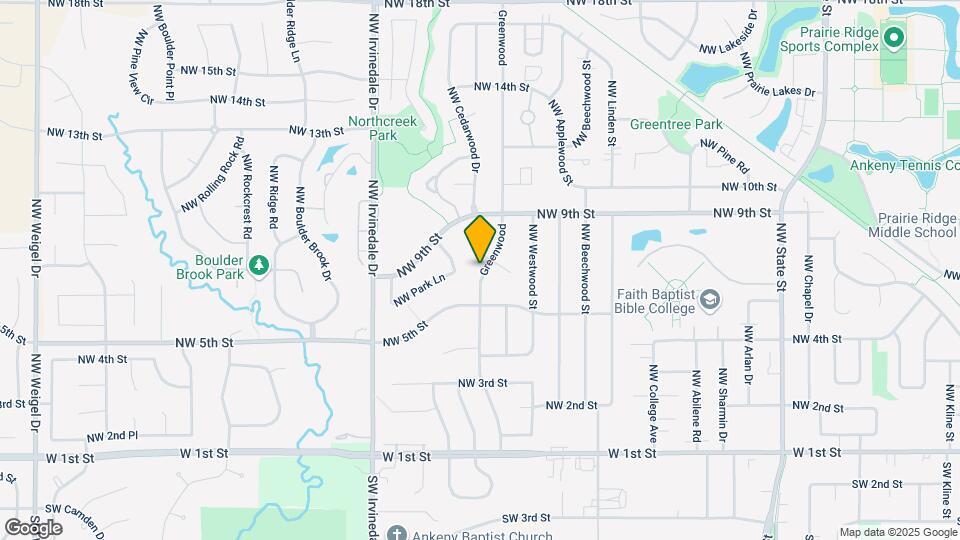 722 NW Greenwood St Map and Location Details