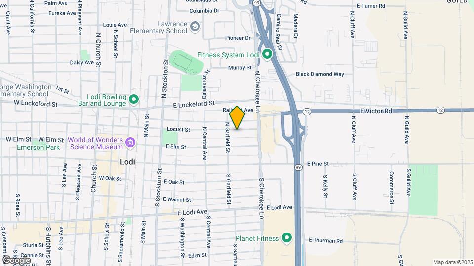516 E Locust St Mapa y Detalles de la Ubicación
