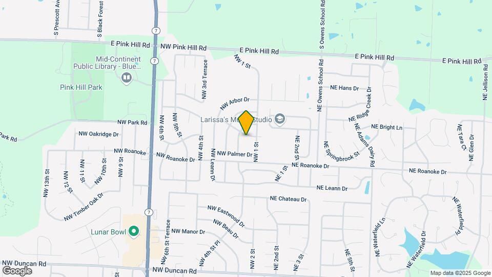 304 NW Pecan St Map and Location Details