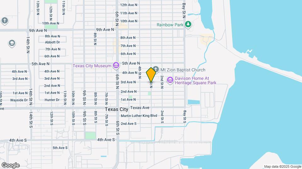 221 3rd St N Map and Location Details