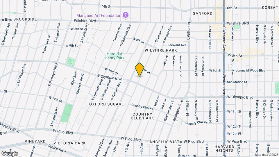 949-949 Bronson Ave Mapa y Detalles de la Ubicación