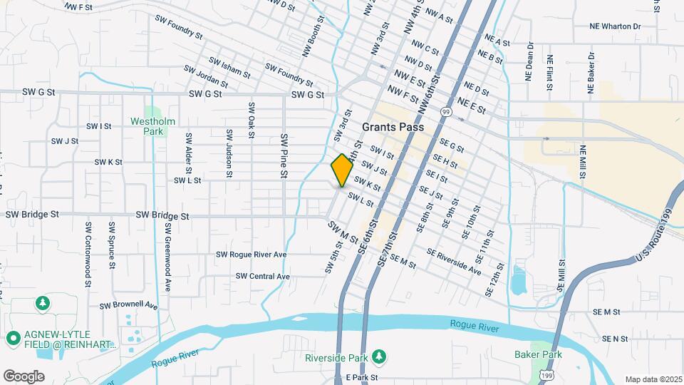 241 SW G St Map and Location Details
