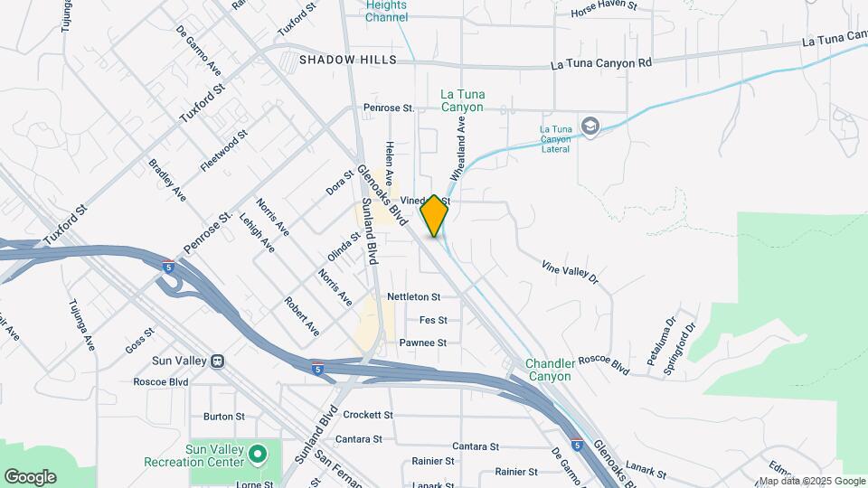 8600 Glenoaks Blvd Map and Location Details