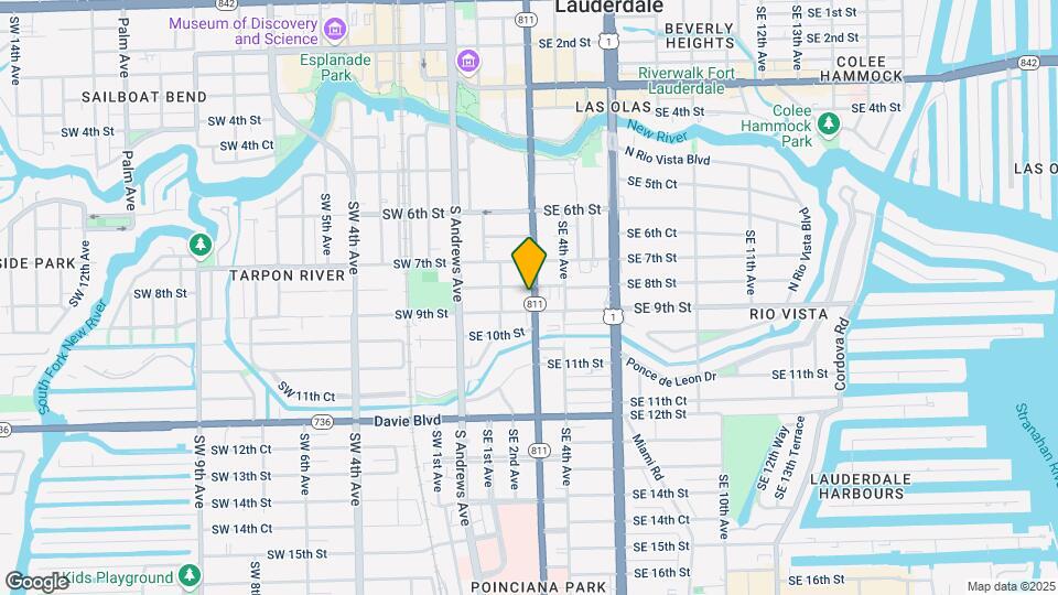 805 SE 3rd Ave Map and Location Details