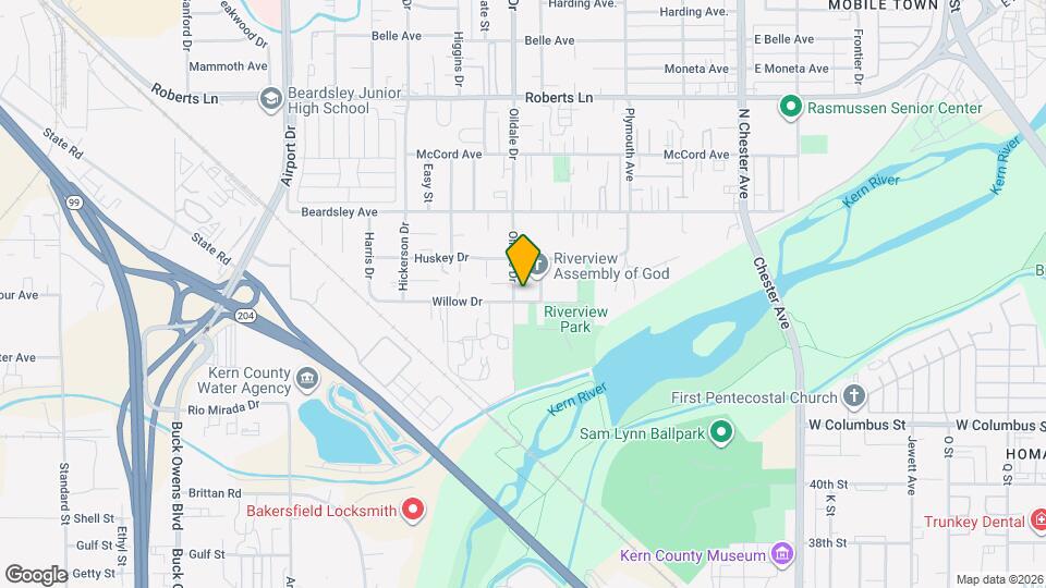 448 S Oildale Dr Map and Location Details