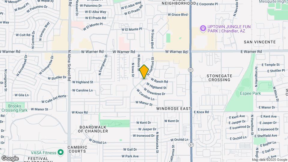 562 W Highland St Map and Location Details