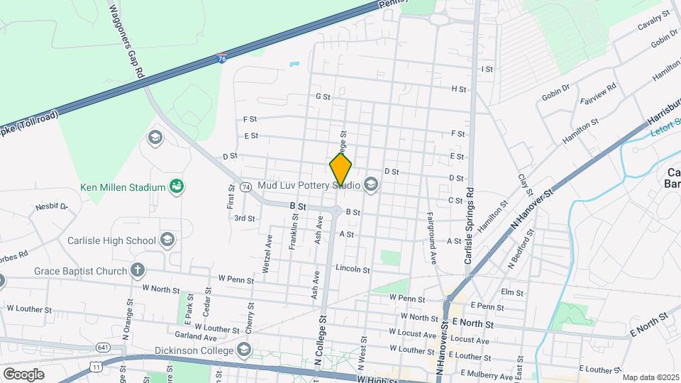 Flats at Factory Square Mapa y Detalles de la Ubicación