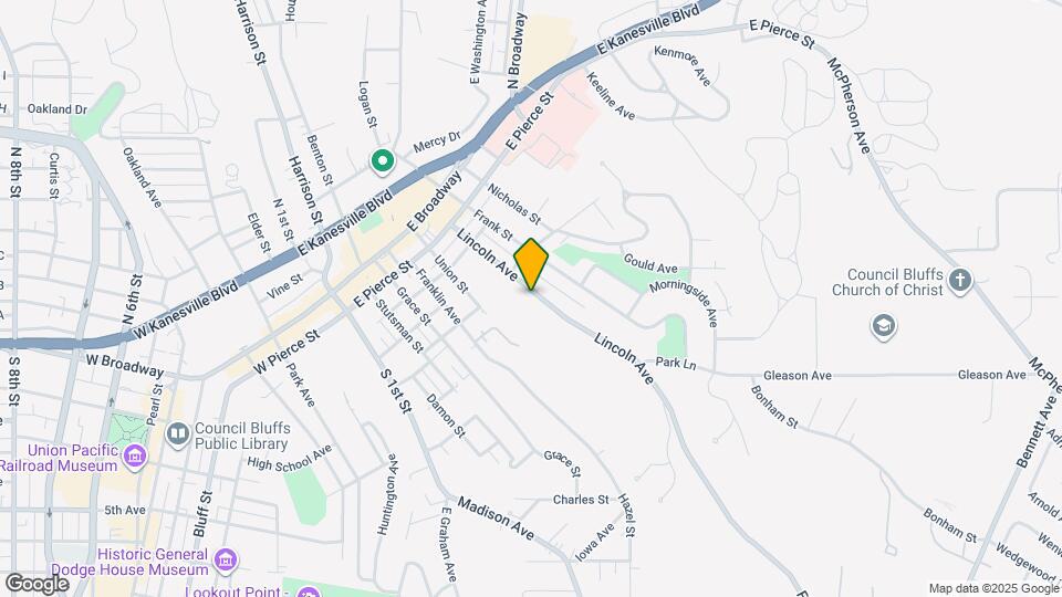 328 Lincoln Ave Map and Location Details