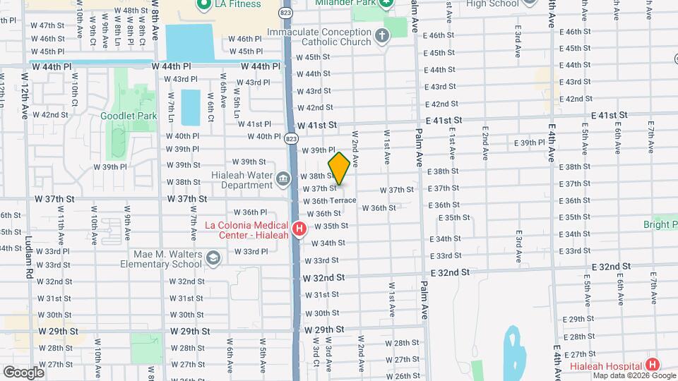 222 W 37th St Map and Location Details