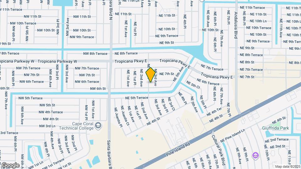 617 NE 2nd Pl Map and Location Details