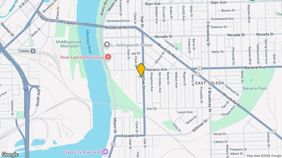 836 Oak St Map and Location Details