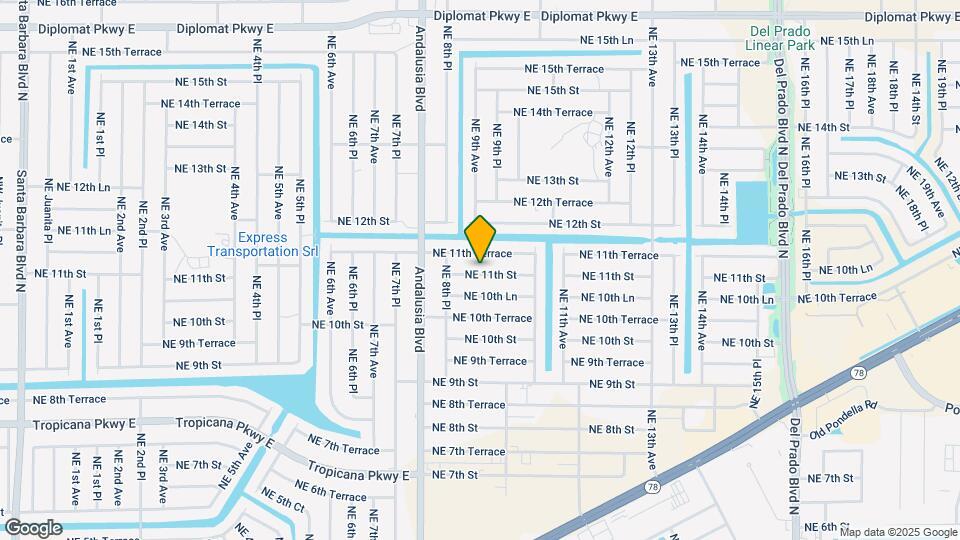 903 NE 11th St Map and Location Details