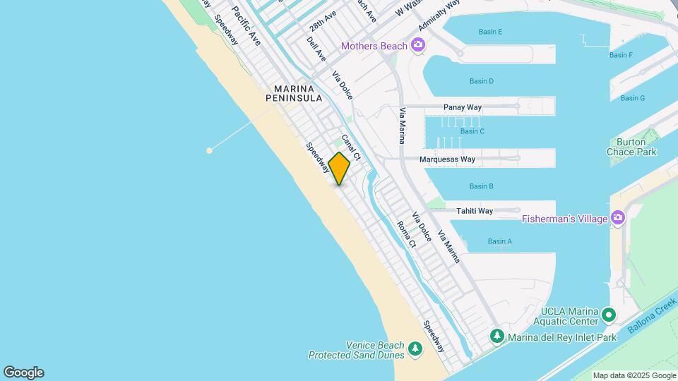 3907 Ocean Front Walk Map and Location Details